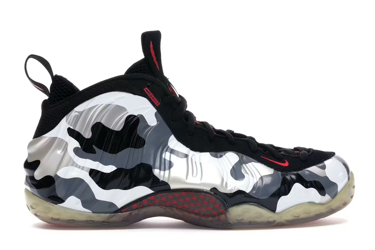 Nike Air Foamposite One Fighter Jet